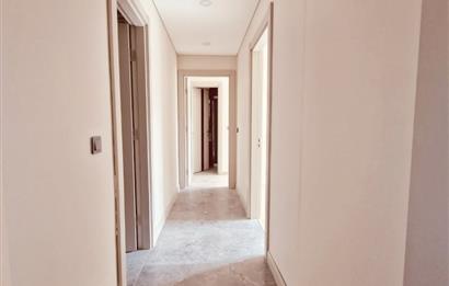 TOPKAPI ALYA MERKEZEFENDİ CAD. SİTE İÇİNDE SATILIK 2 + 1 DAİRE