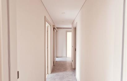 TOPKAPI ALYA MERKEZEFENDİ CAD. SİTE İÇİNDE SATILIK 2 + 1 DAİRE