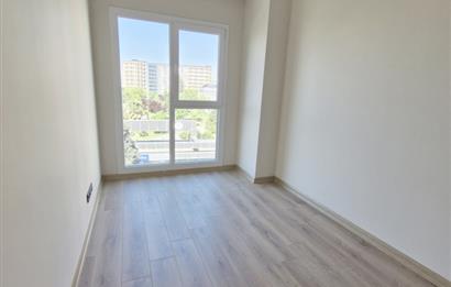 TOPKAPI ALYA MERKEZEFENDİ CAD. SİTE İÇİNDE SATILIK 2 + 1 DAİRE