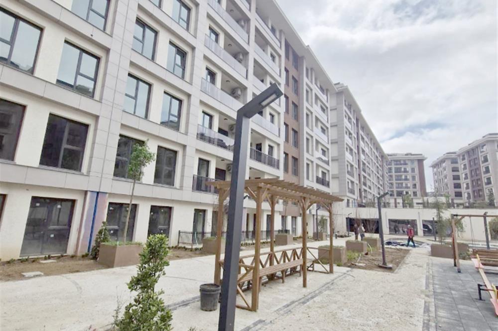 TOPKAPI ALYA MERKEZEFENDİ CAD. SİTE İÇİNDE SATILIK 2 + 1 DAİRE