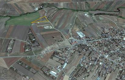 SİLİVRİ SEYMEN İMAR SINIRINDA 9.081 m² ASFALT CEPHELİ TARLA