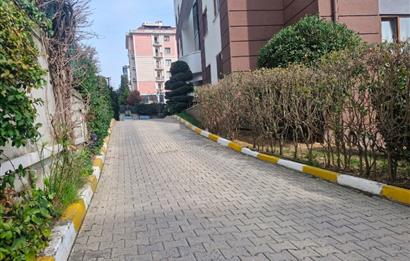 HELENIUM PARK SİTESİNDE HAVUZ CEPHE, KULLANIŞLI GENİŞ 2+1 DAİRE