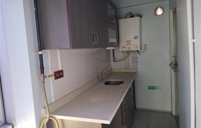 E5 Üzerinde Prestijli Plaza'da Kiralık 210 m2 Komple Kat