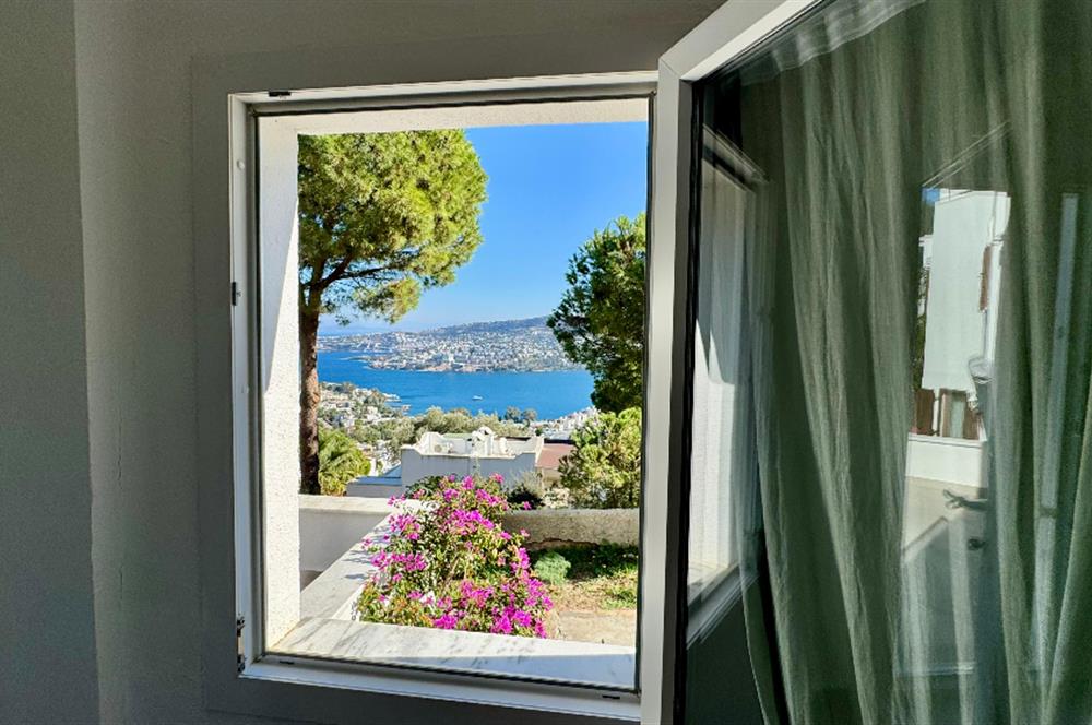 Gündoğan Cennet Evler Sitesinde Satılık Bakımlı Villa
