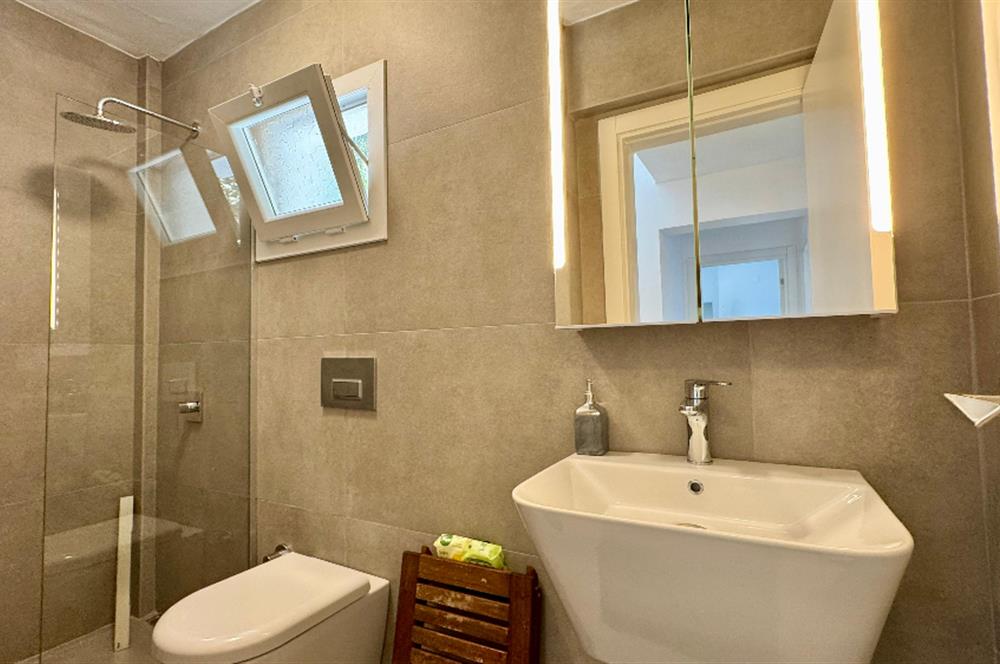 Gündoğan Cennet Evler Sitesinde Satılık Bakımlı Villa