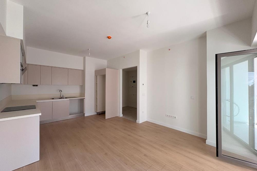 C21 ROOF 5.ETAP AÇIK MUTFAK EBEVEYN BANYOLU 2+1 KİRALIK