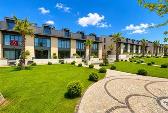Zekeriyaköy Kuzeybükü'nde Sıfır 4+1 Bahçeli Townhouse - 8 - 35563