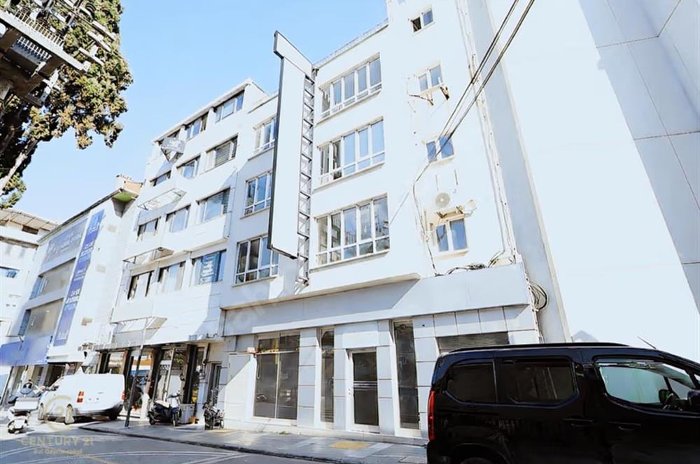 C21 BAL'DAN ÇARŞI MERKEZDE KİRALIK TİCARİ İMARLI KOMPLE BİNA
