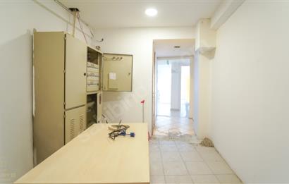 C21 BAL'DAN ÇARŞI MERKEZDE KİRALIK TİCARİ İMARLI KOMPLE BİNA