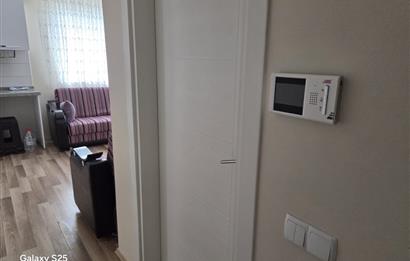C21 BAL'DAN GAZİOSMANPAŞA'DA ARAKAT EŞYALI KİRALIK 1+1 DAİRE