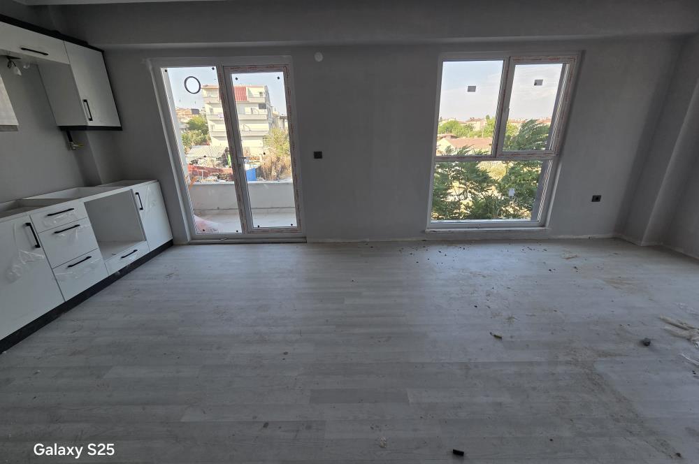 CENTURY21 BAL'DAN GOP'TA KİRALIK AÇIK MUTFAK 2+1 DAİRE