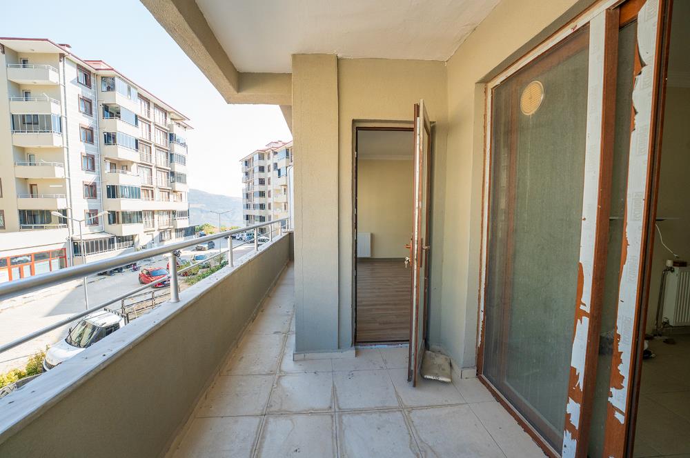 C21 Cius; Cihatlı TOKİ de Asansörlü Ara Kat 2+1 Kiralık Daire
