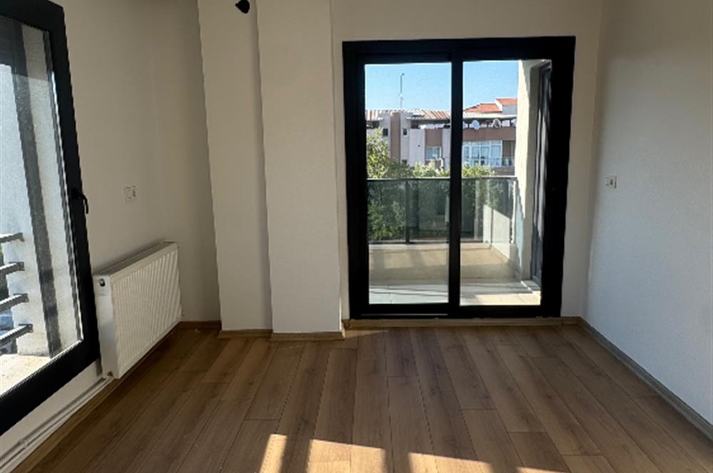 Ergenekon Mahallesinde 3+1 Otoparklı Kiralık Daire