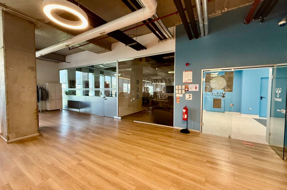 Kağıthane Kiralık Ofis Dubleks 630m2+200m2 Teraslı Polat Ofis