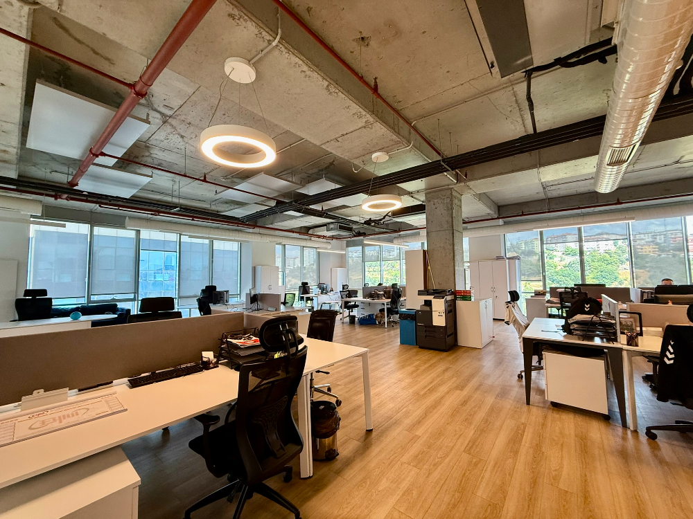 Kağıthane Kiralık Ofis Dubleks 630m2+200m2 Teraslı Polat Ofis