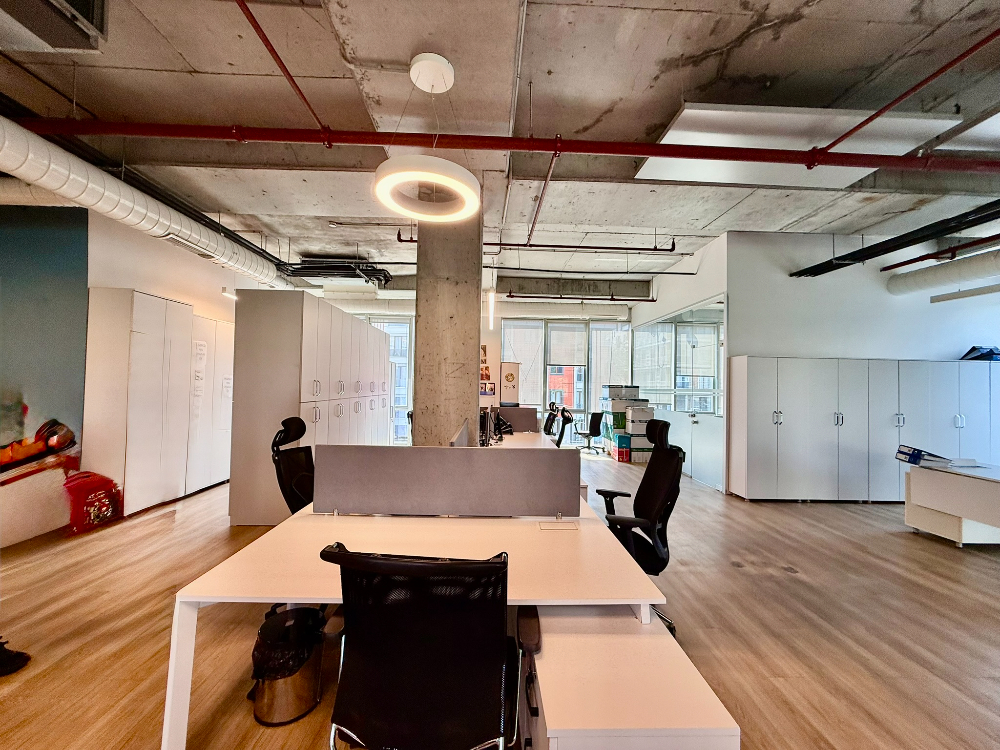 Kağıthane Kiralık Ofis Dubleks 630m2+200m2 Teraslı Polat Ofis