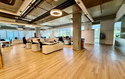 Kağıthane Kiralık Ofis Dubleks 630m2+200m2 Teraslı Polat Ofis