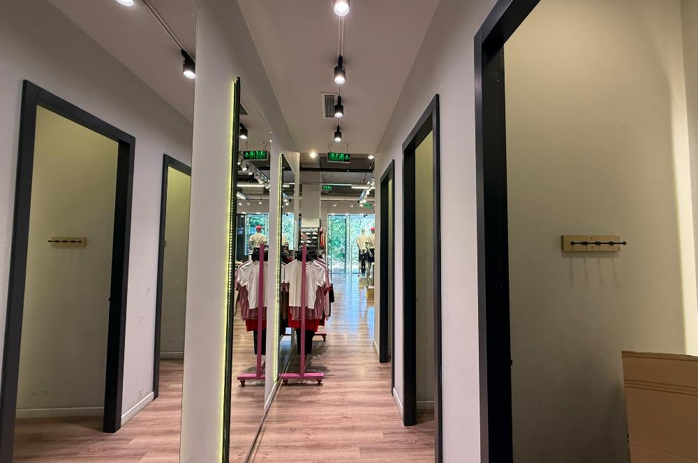 Kağıthane Kiralık Dükkan 662m2 Dekorasyonlu Polat Ofis