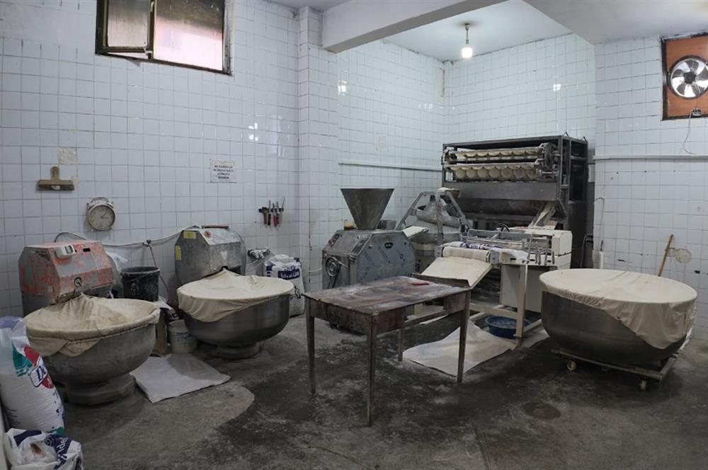 C21 LOFT'TAN ALPARSLAN CADDESİNDE DEVREN SATILIK EKMEK FIRINI