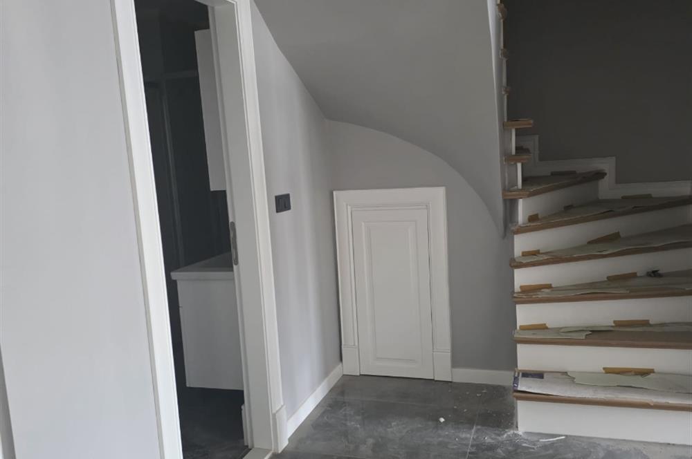 CENTURY 21 'DEN 6+2 SATILIK LÜKS DUBLEKS DAİRE!