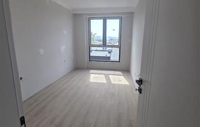 CENTURY 21' DEN CUMHURİYET MAHALLESİ'NDE 2+1 SATILIK DAİRE!