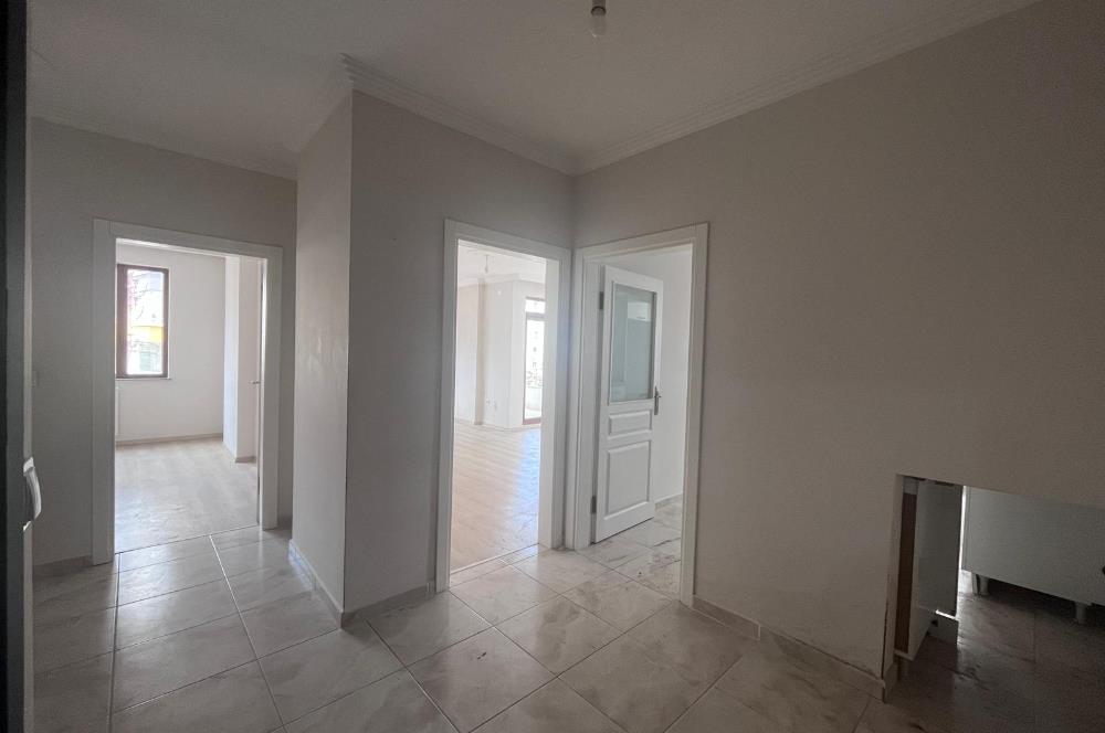 KAŞÜSTÜ MERKEZ DE 2+1 KİRALIK DAİRE