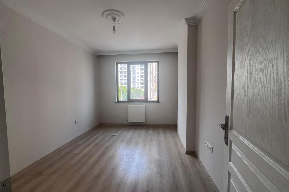 KAŞÜSTÜ MERKEZ DE 2+1 KİRALIK DAİRE