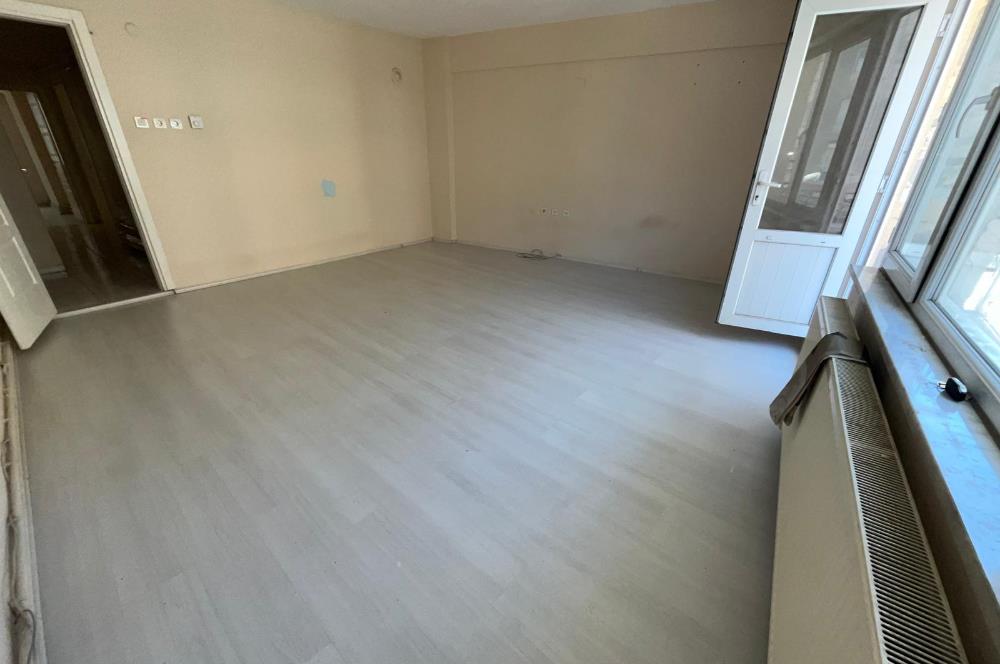 CENTURY21 BAL'DAN ÇARŞIYA YÜRÜME MESAFESİNDE KİRALIK 2+1 DAİRE