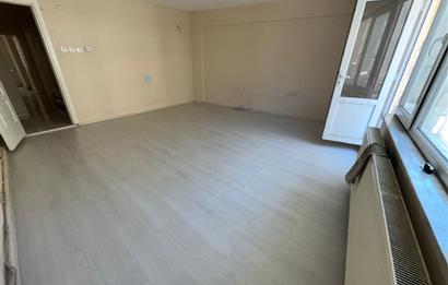 CENTURY21 BAL'DAN ÇARŞIYA YÜRÜME MESAFESİNDE KİRALIK 2+1 DAİRE