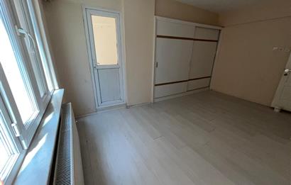 CENTURY21 BAL'DAN ÇARŞIYA YÜRÜME MESAFESİNDE KİRALIK 2+1 DAİRE