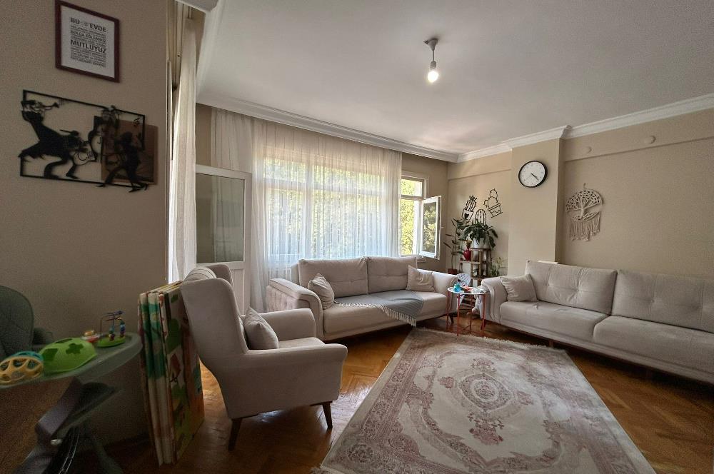 Üsküdar Sultantepe'de Kiralık 2+1 Daire, Balkonlu, Metro Yakını