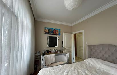 Üsküdar Sultantepe'de Kiralık 2+1 Daire, Balkonlu, Metro Yakını