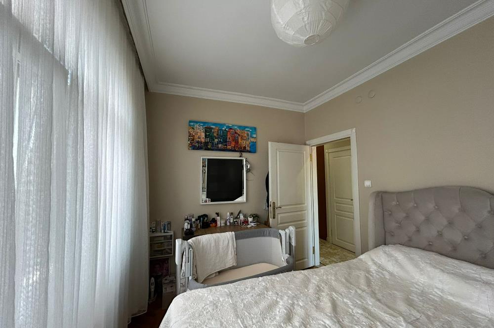 Üsküdar Sultantepe'de Kiralık 2+1 Daire, Balkonlu, Metro Yakını