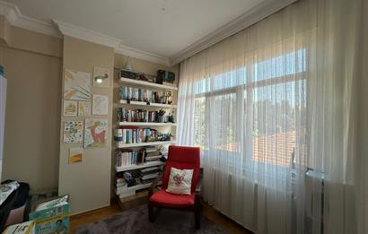 Üsküdar Sultantepe'de Kiralık 2+1 Daire, Balkonlu, Metro Yakını