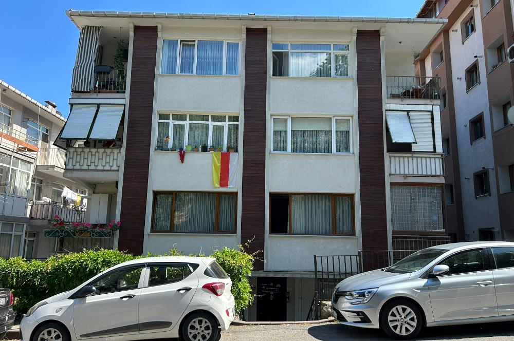 Üsküdar Sultantepe'de Kiralık 2+1 Daire, Balkonlu, Metro Yakını