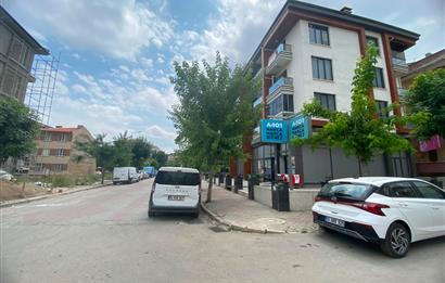CENTURY 21 PLUS'DAN MERKEZ CUMHURİYETTE 1+1 LÜKS KİRALIK