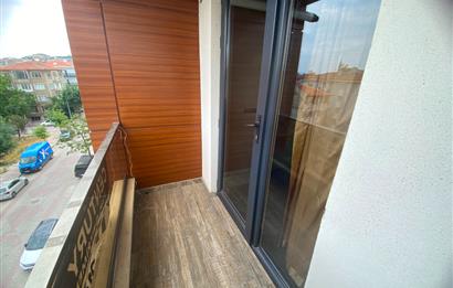 CENTURY 21 PLUS'DAN MERKEZ CUMHURİYETTE 1+1 LÜKS KİRALIK