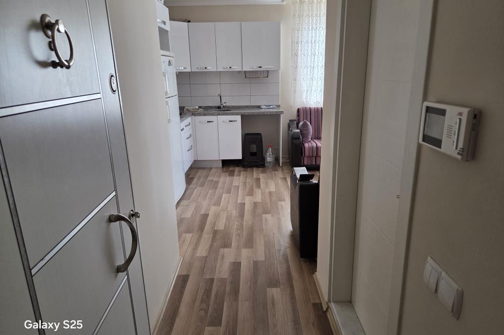 C21 BAL'DAN GAZİOSMANPAŞA'DA ARAKAT EŞYALI KİRALIK 1+1 DAİRE