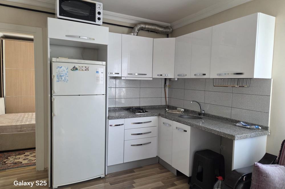 C21 BAL'DAN GAZİOSMANPAŞA'DA ARAKAT EŞYALI KİRALIK 1+1 DAİRE