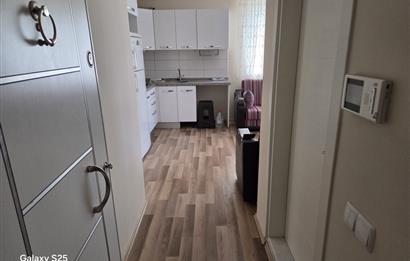 C21 BAL'DAN GAZİOSMANPAŞA'DA ARAKAT EŞYALI KİRALIK 1+1 DAİRE