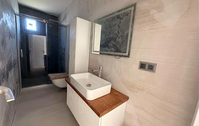 ZEKERİYAKÖY MERKEZE YAKIN YENİ BUTİK SİTEDE SATILIK İKİZ VİLLA
