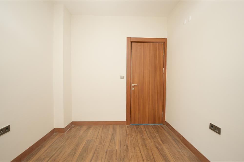 C21 Cius; Cihatlı TOKİ de Asansörlü 3+1 Sıfır Kiralık Daire