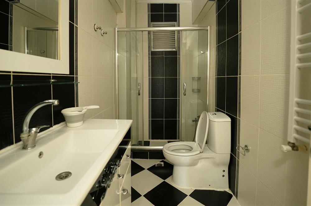 C21 Cius; Dr.Ziya Kaya Mh. Kapalı Pazar Yanı Damlakent Sitesi