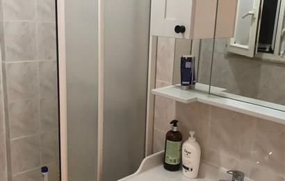 KUZGUNCUK'TA SAHİLE YAKIN 1+1 FULL EŞYALI SATILIK DAİRE