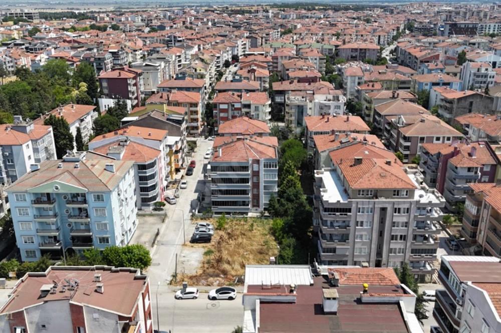 BALIKESİR BAHÇELİEVLER'DE 644 m² 5 KAT İMARLI KÖŞE PROJELİK ARSA