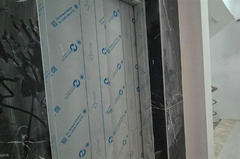 MERDİVENKÖYDE MERKEZİ LOKASYONDA 95 M2 2+1 BALKONLU SIFIR DAİRE