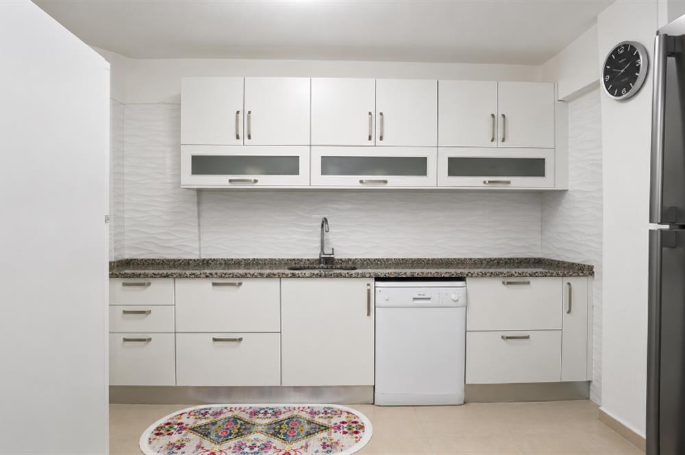 C21 Cius; Aydınlar'da Büyük Tip. Havuzlu Teraslı Daire