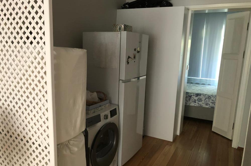 KUZGUNCUK'TA SAHİLE YAKIN 1+1 FULL EŞYALI SATILIK DAİRE