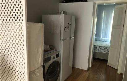 KUZGUNCUK'TA SAHİLE YAKIN 1+1 FULL EŞYALI SATILIK DAİRE
