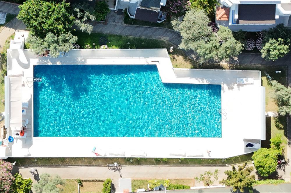 C21 Cius; Aydınlar'da Büyük Tip. Havuzlu Teraslı Daire